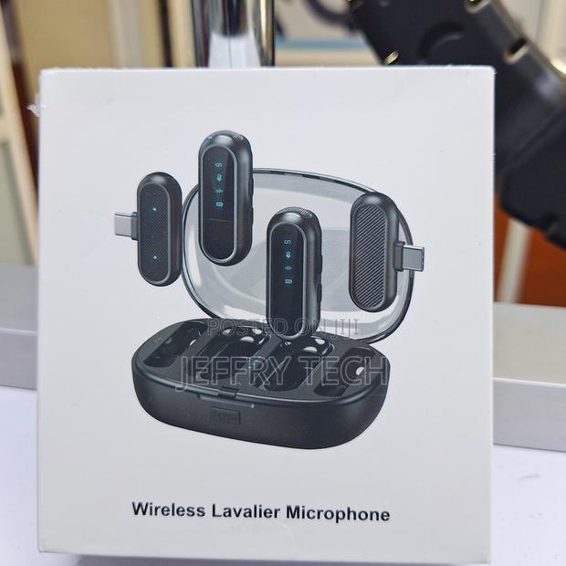 2.4ghz Wireless Double Microphone for iPhone and Type C Smart Phone 2 - main view