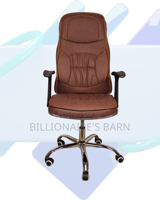Space-Saving Executive Durable Ergonomic Headrest | Same-Day Delivery - thumbnail 3