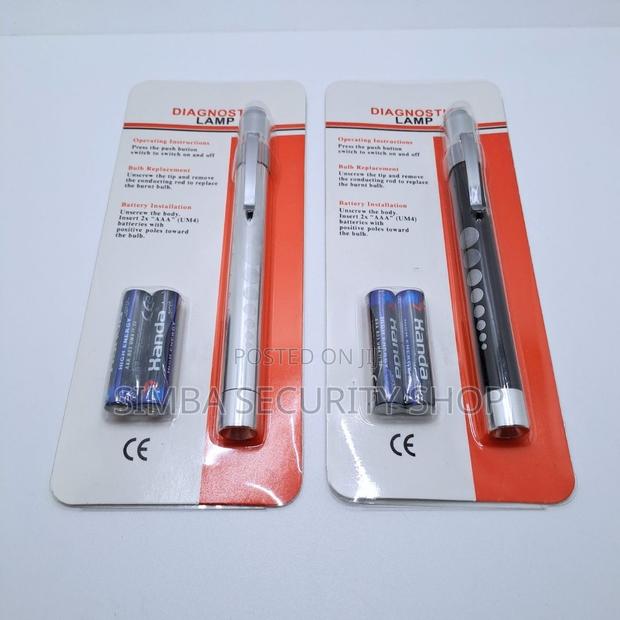 Diagnostic Lamp Medical Pen Torch Light With Battery Black Silver Aaa - main view