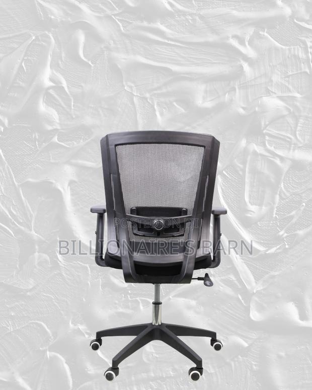 Mid-Back Office Chair | Nylon Base, Everyday Comfort - thumbnail 4
