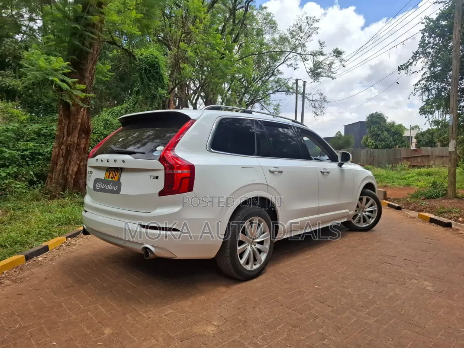 Volvo XC60 T5 Dynamic AWD 2017 White