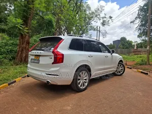 Volvo XC60 T5 Dynamic AWD 2017 White