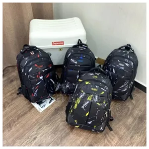 *Geometric Pattern School Bags*

▫Size : 31*45*20cm