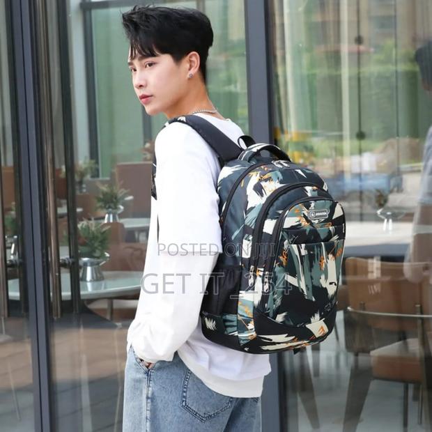 *Geometric Pattern School Bags*

▫Size : 31*45*20cm - thumbnail 3