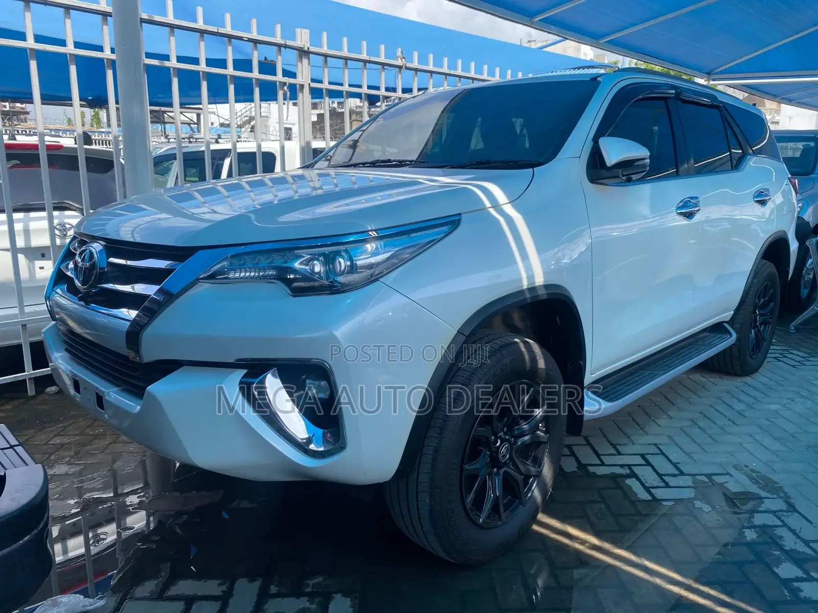 Toyota Fortuner 2018 White