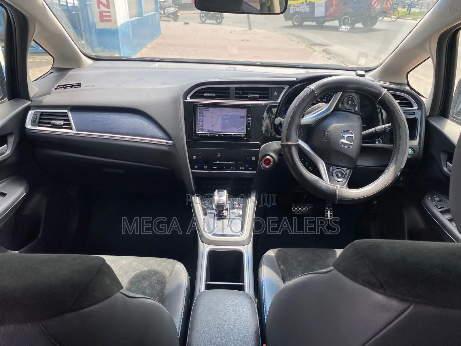 Honda Fit Shuttle 2018 Black