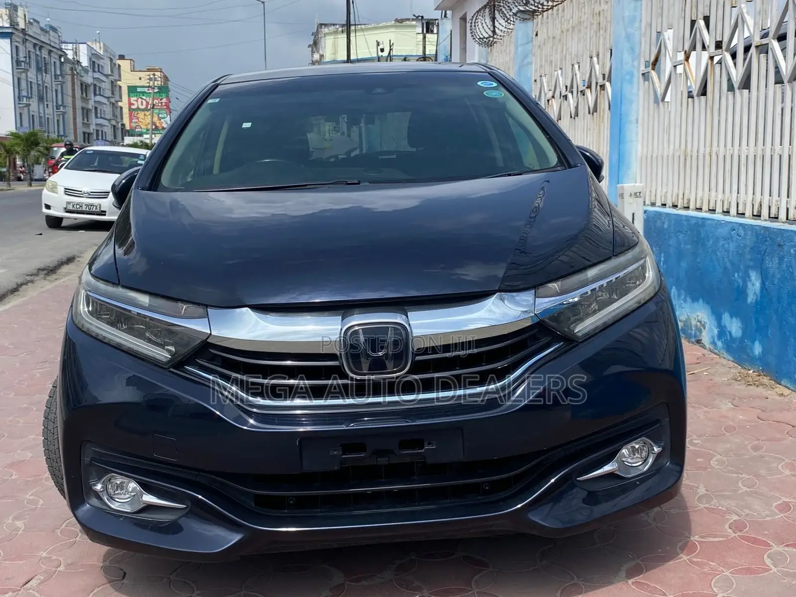 Honda Fit Shuttle 2018 Black