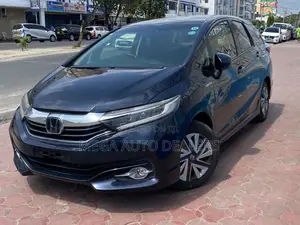 Honda Fit Shuttle 2018 Black