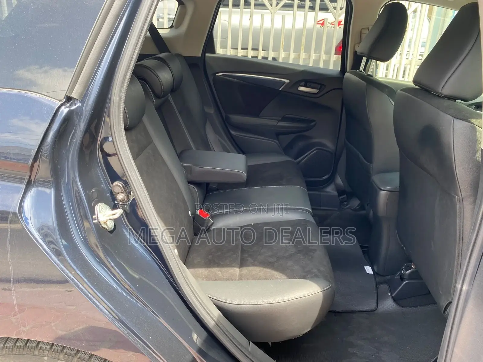 Honda Fit Shuttle 2018 Black