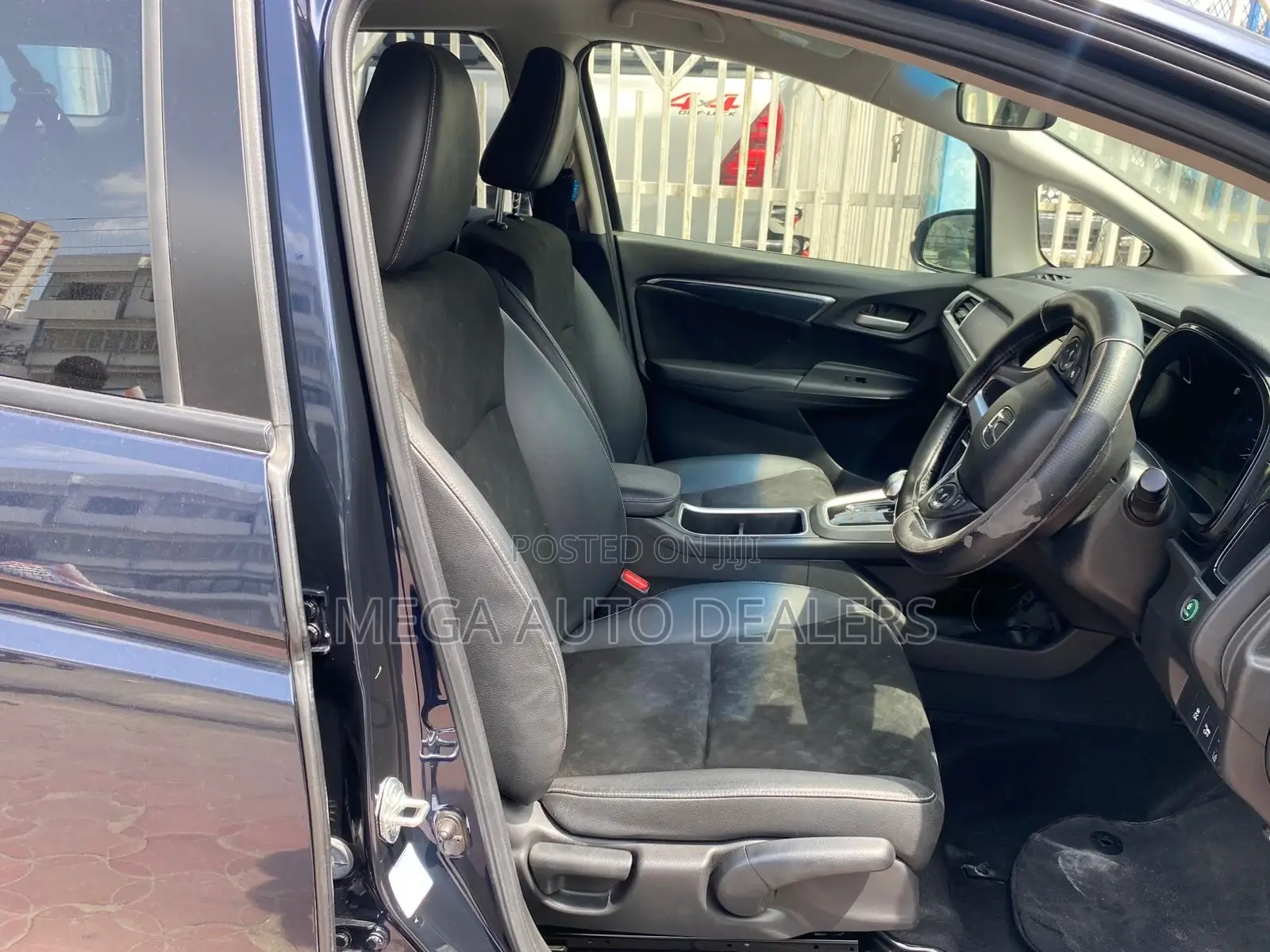 Honda Fit Shuttle 2018 Black