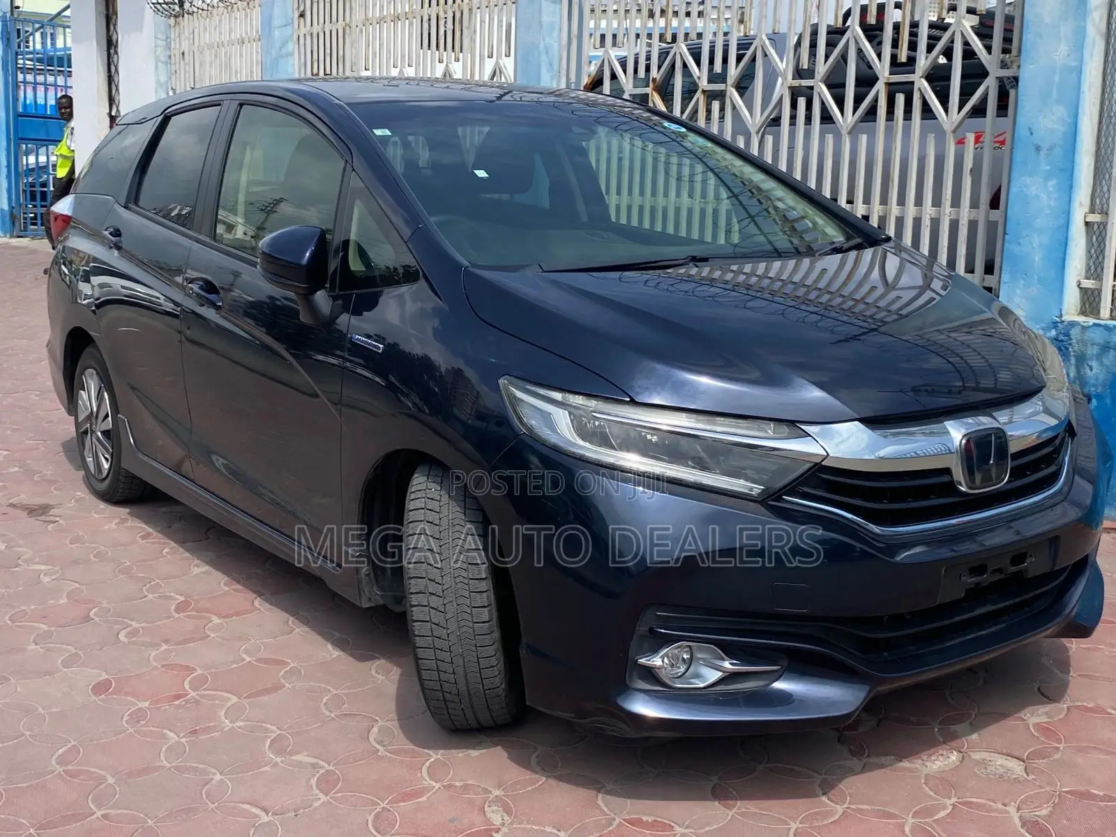 Honda Fit Shuttle 2018 Black