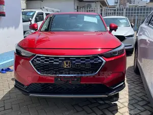 Honda Vezel 2021 Red