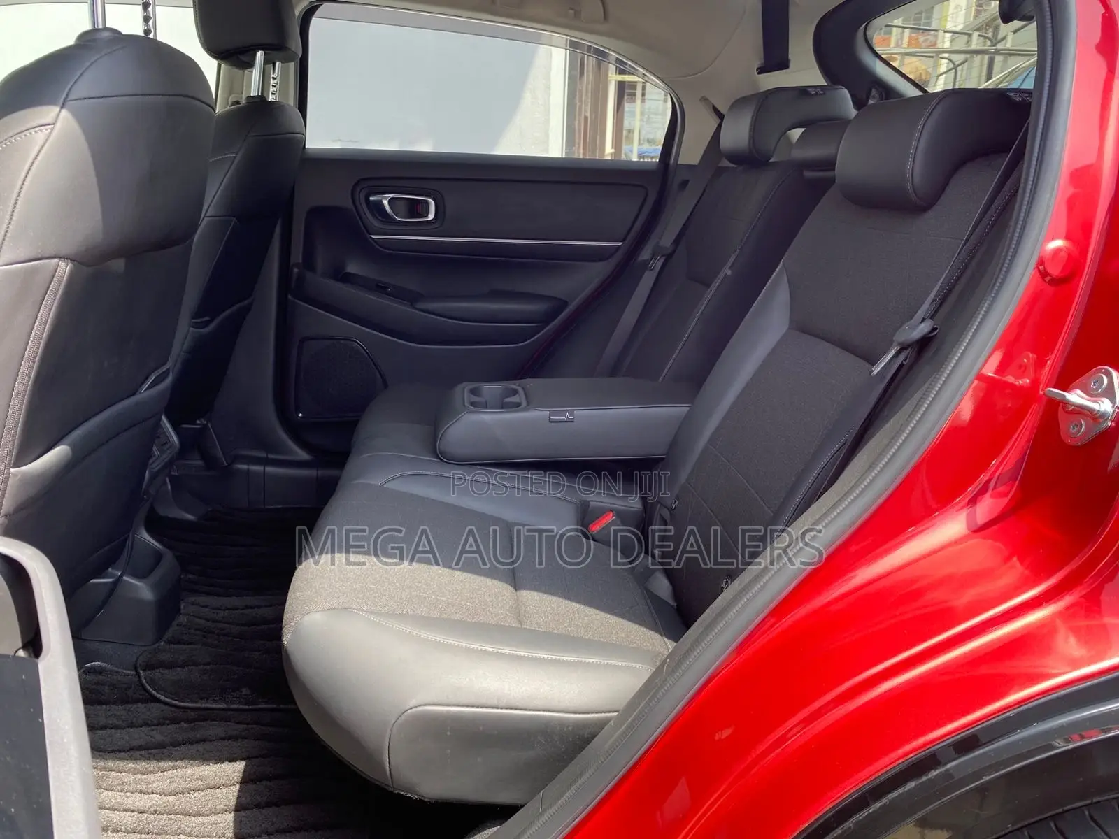 Honda Vezel 2021 Red