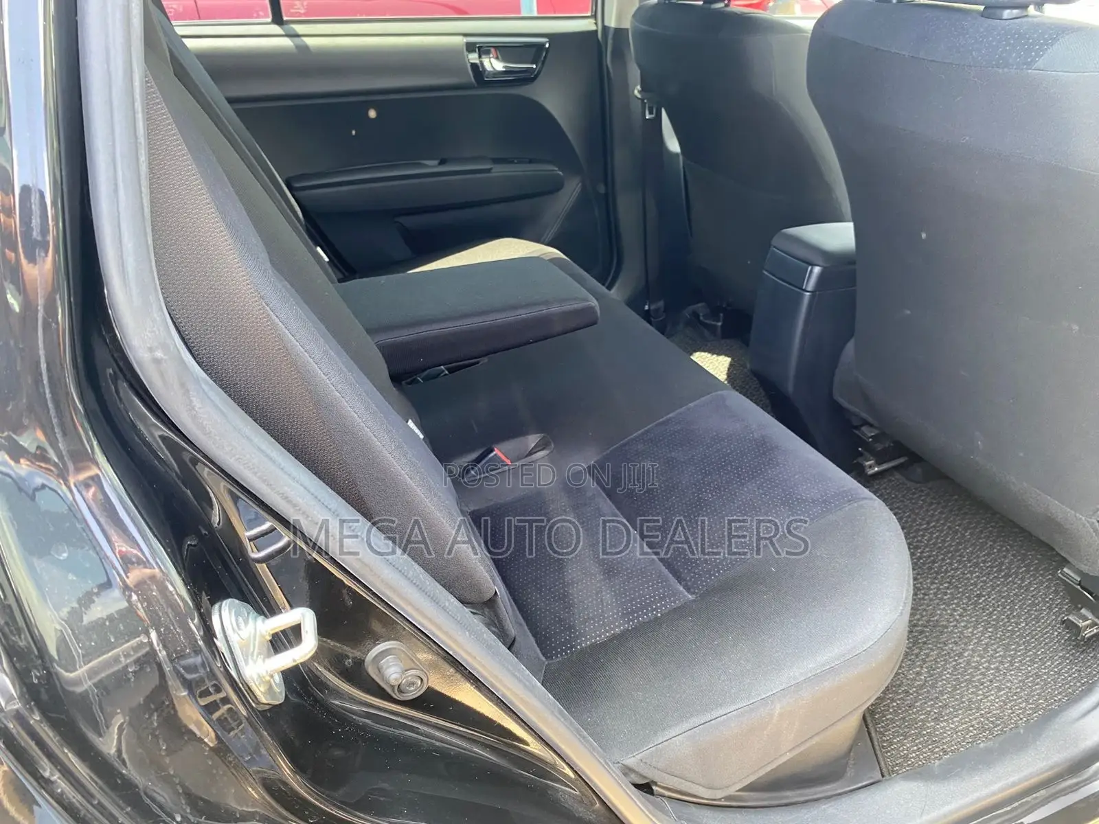 Toyota Corolla Fielder 2018 Black