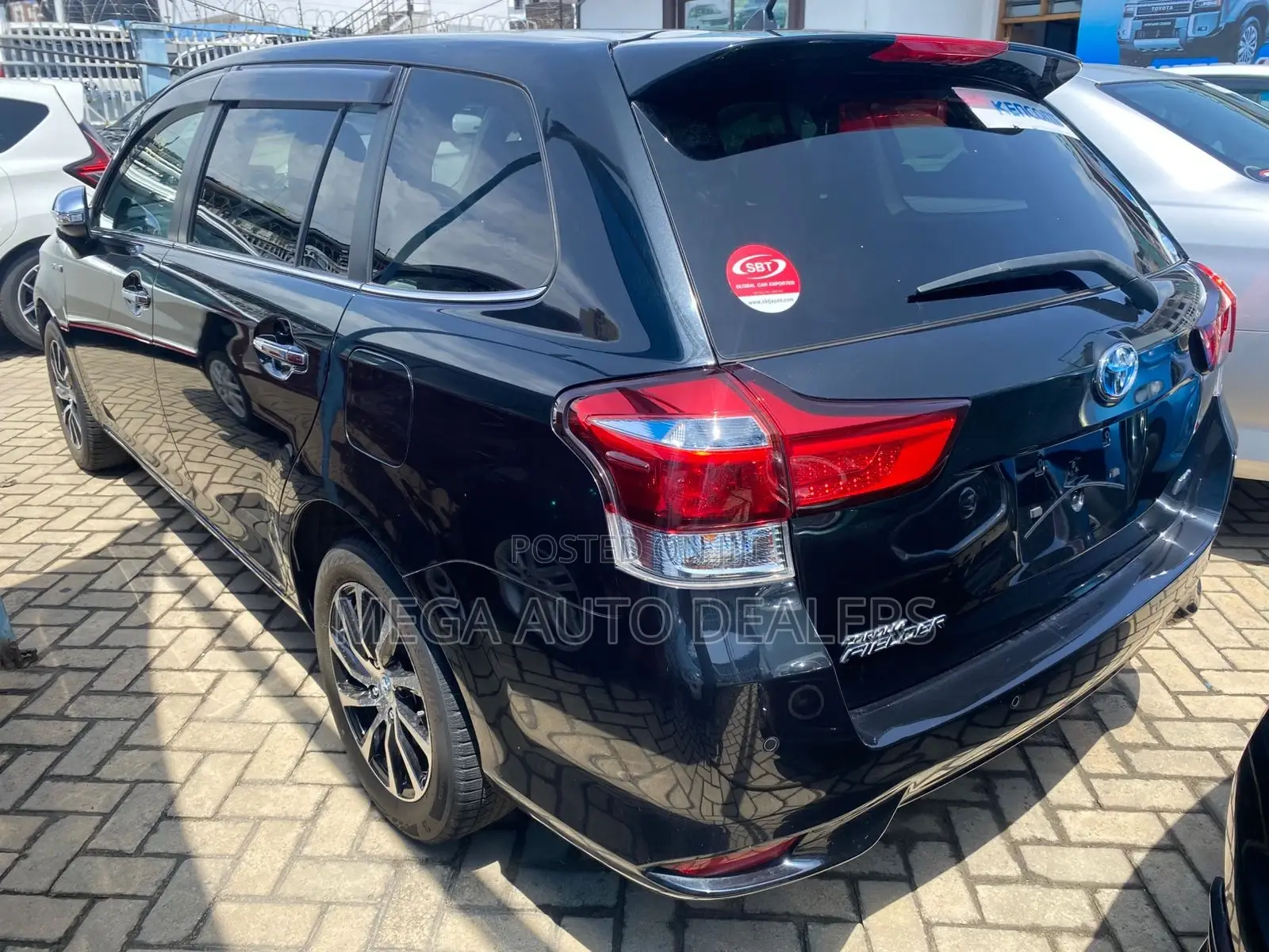 Toyota Corolla Fielder 2018 Black
