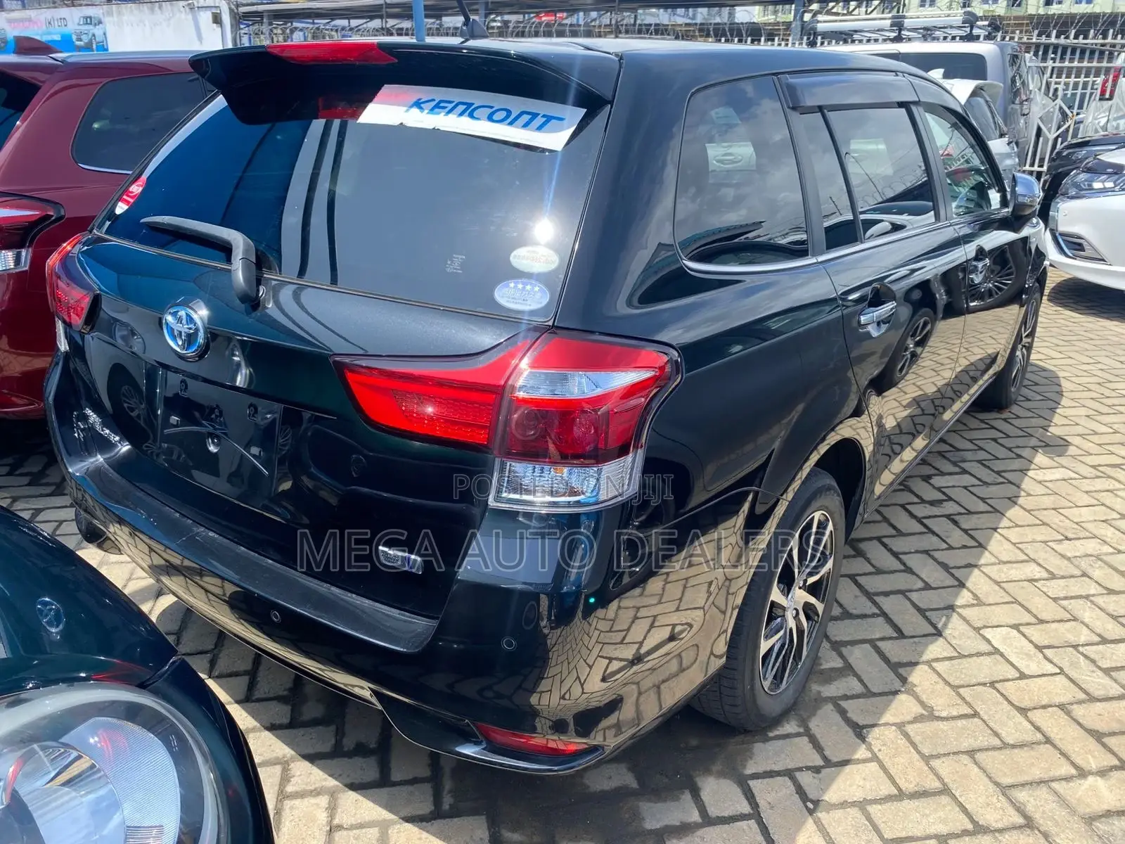 Toyota Corolla Fielder 2018 Black