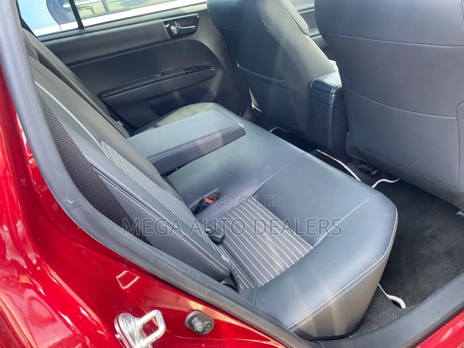 Toyota Corolla Fielder 2018 Red