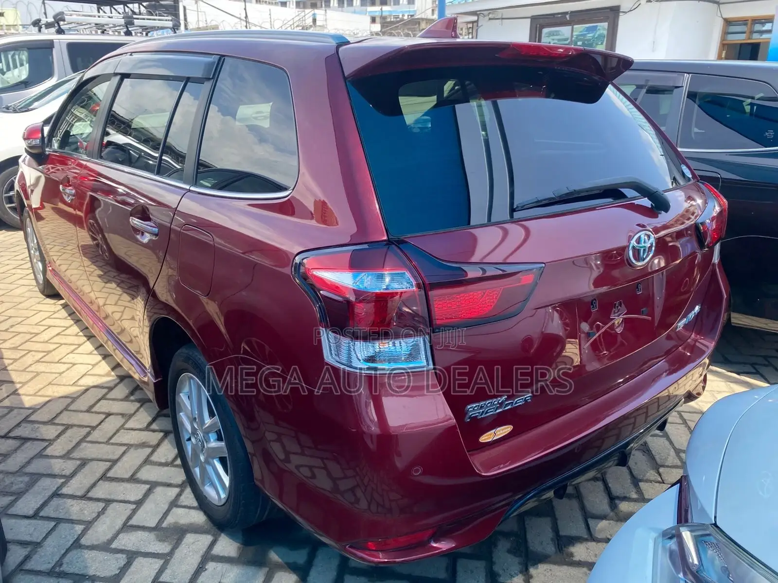Toyota Corolla Fielder 2018 Red