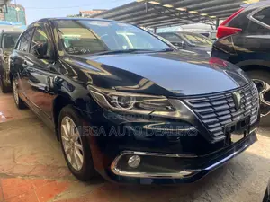 Toyota Premio 2018 Black