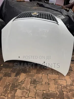 High Quality Ex Japan Toyota Harrier 240 Bonnet in Good Condition