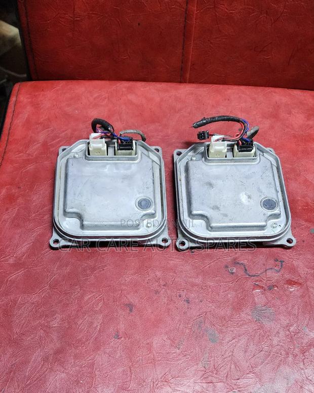 Headlight Computer Toyota Prius/ Lexus - thumbnail 3