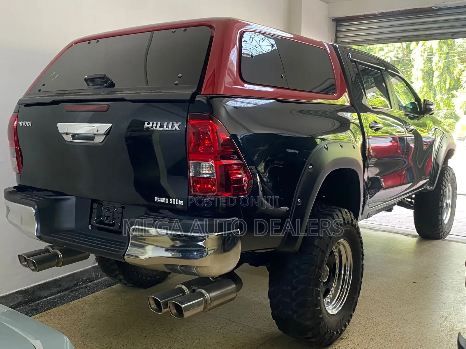 Toyota Hilux 2018 Black