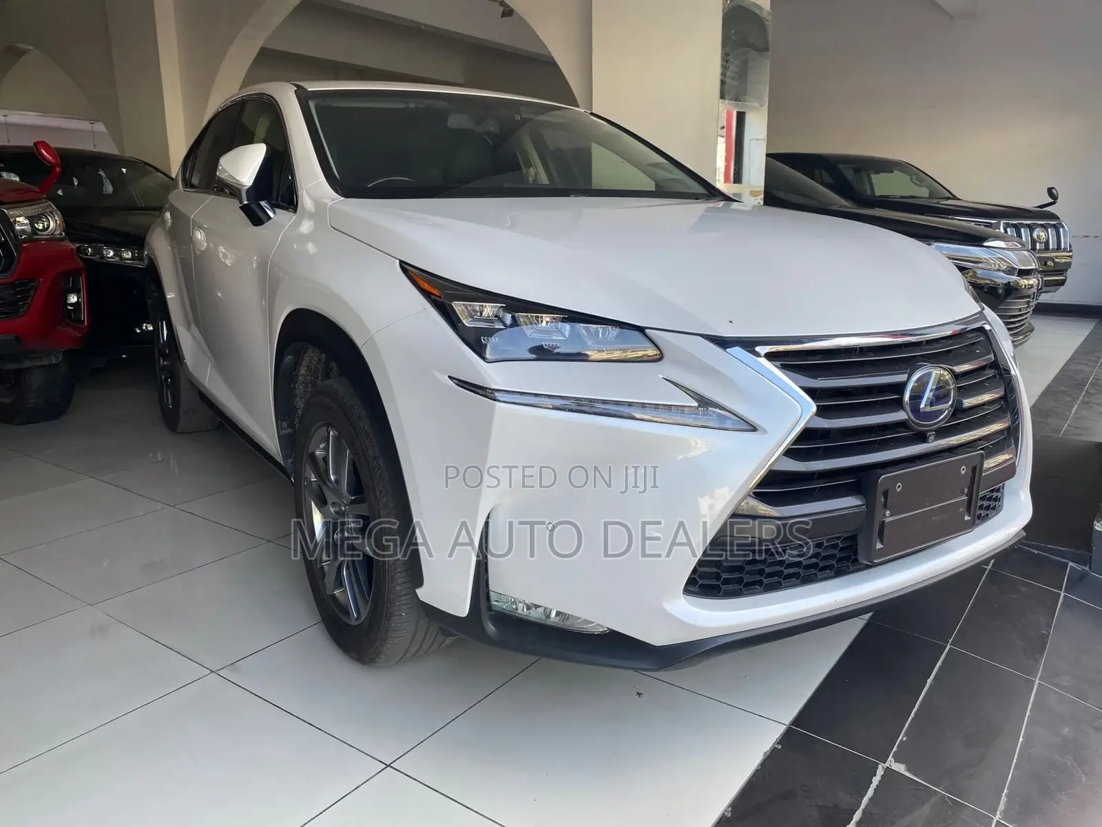 Lexus NX 300 FWD 2018 White