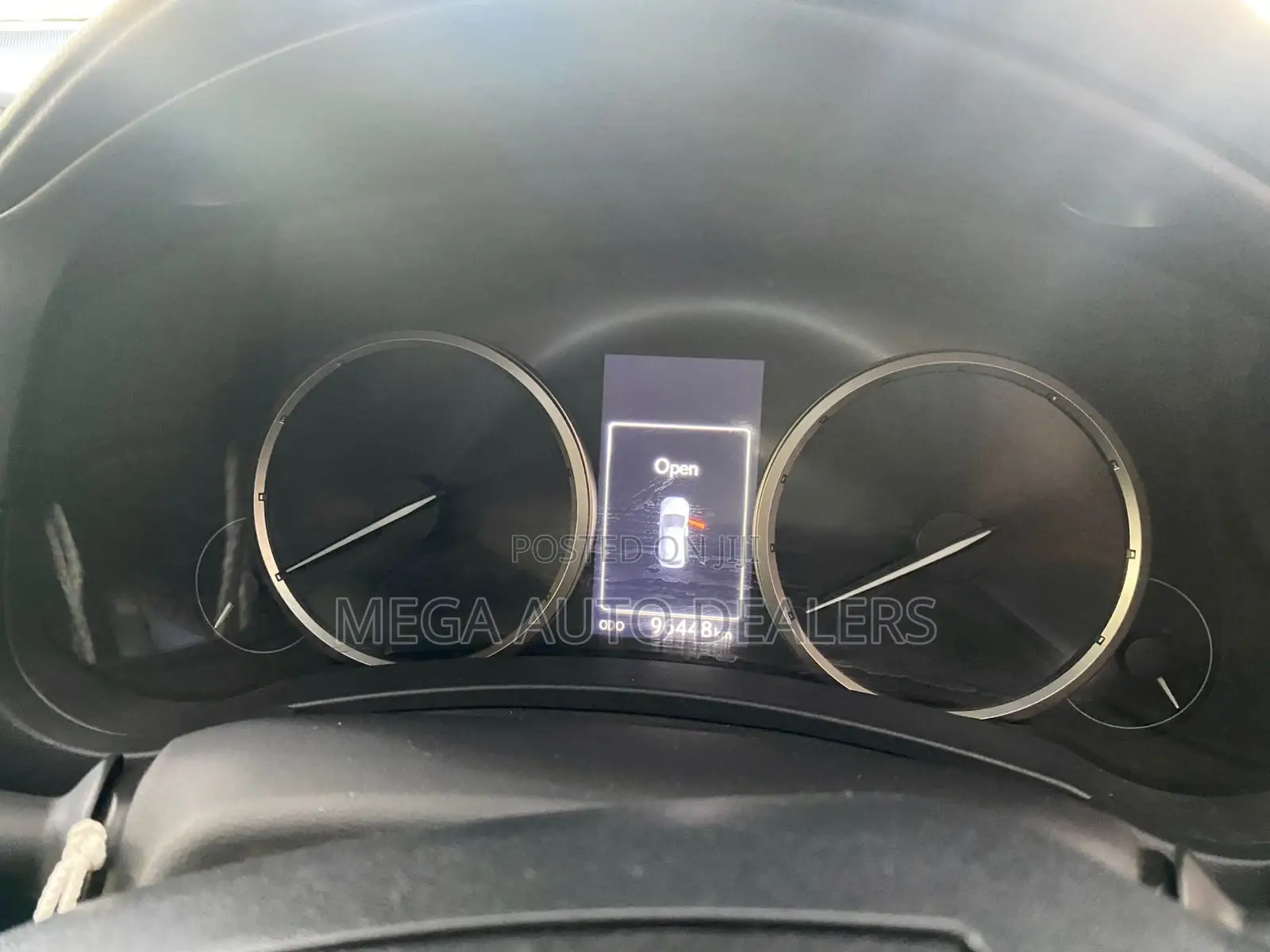 Lexus NX 300 FWD 2018 White