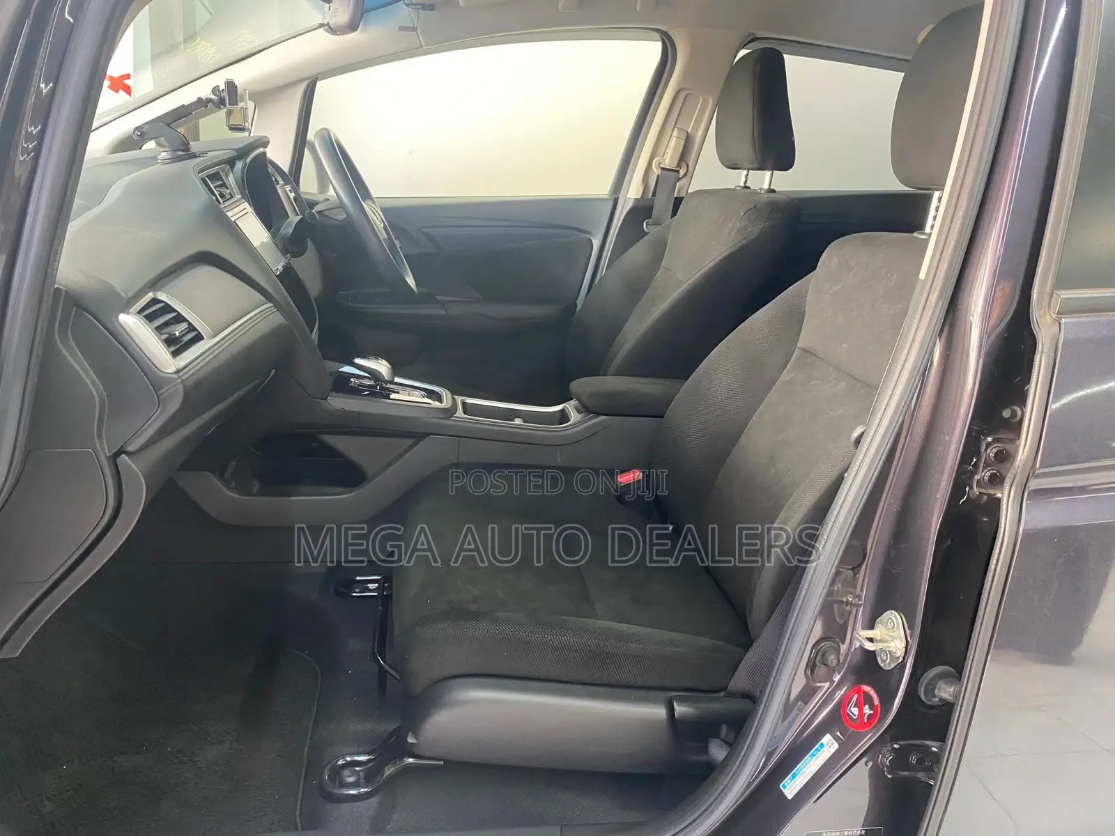 Honda Fit Shuttle 2018 Black