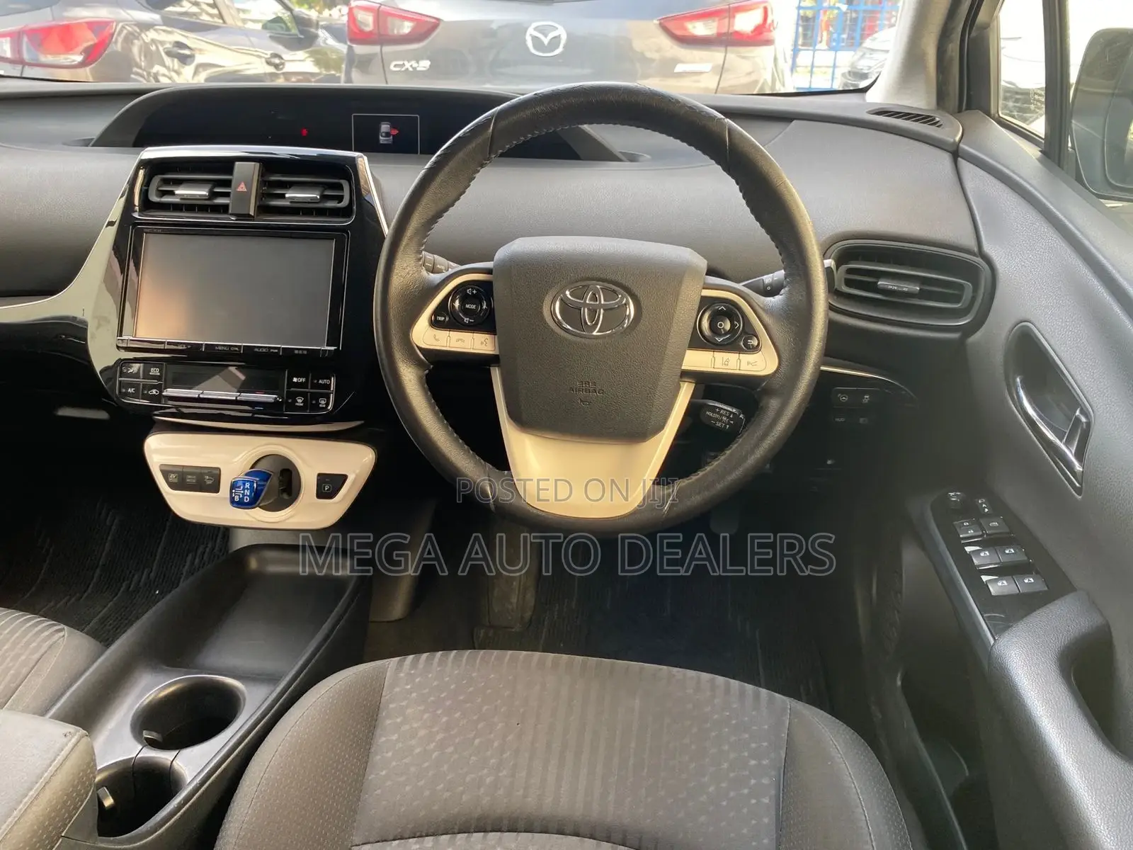 Toyota Prius 2018 White