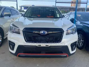 Subaru Forester 2018 White