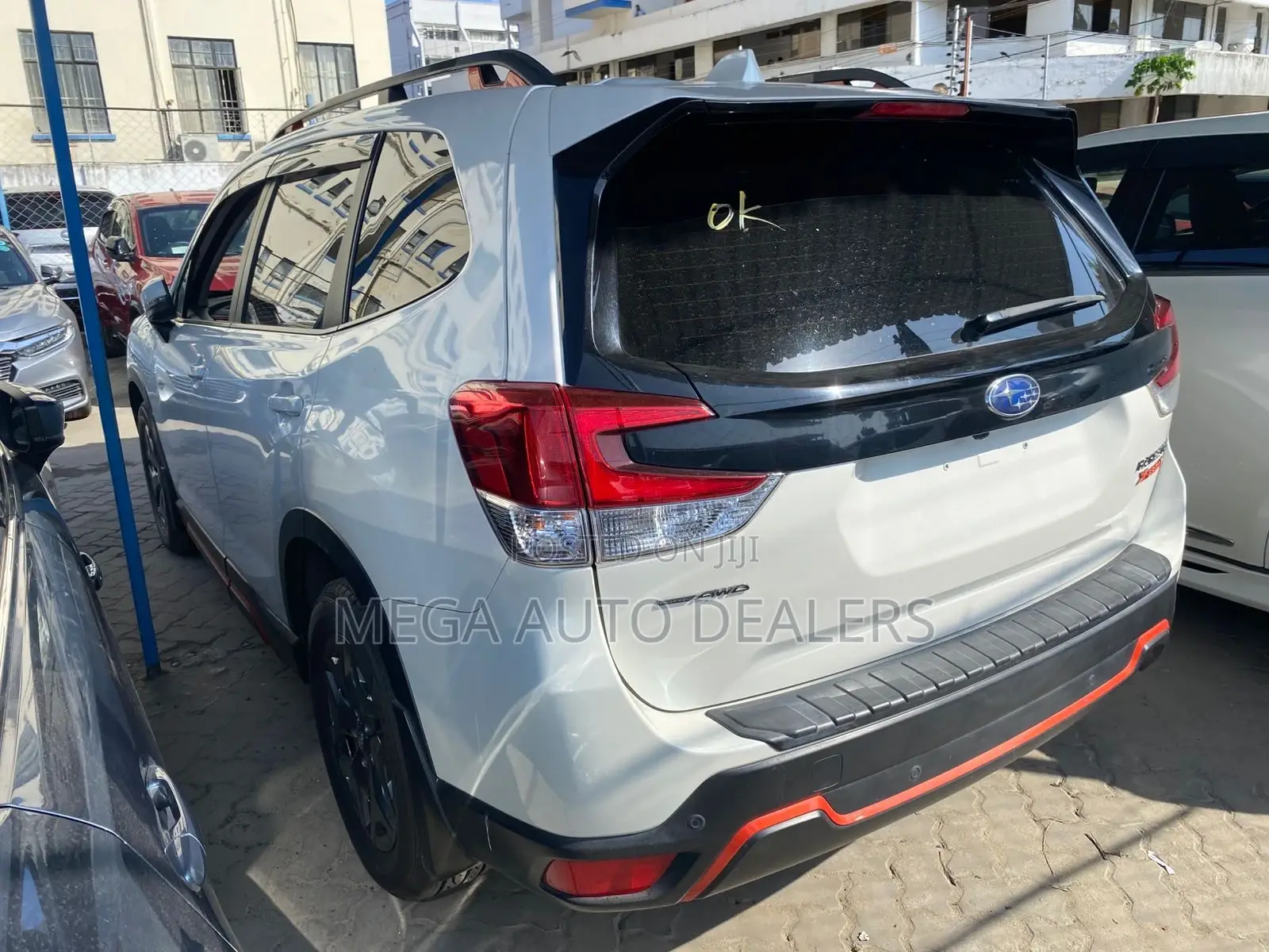 Subaru Forester 2018 White