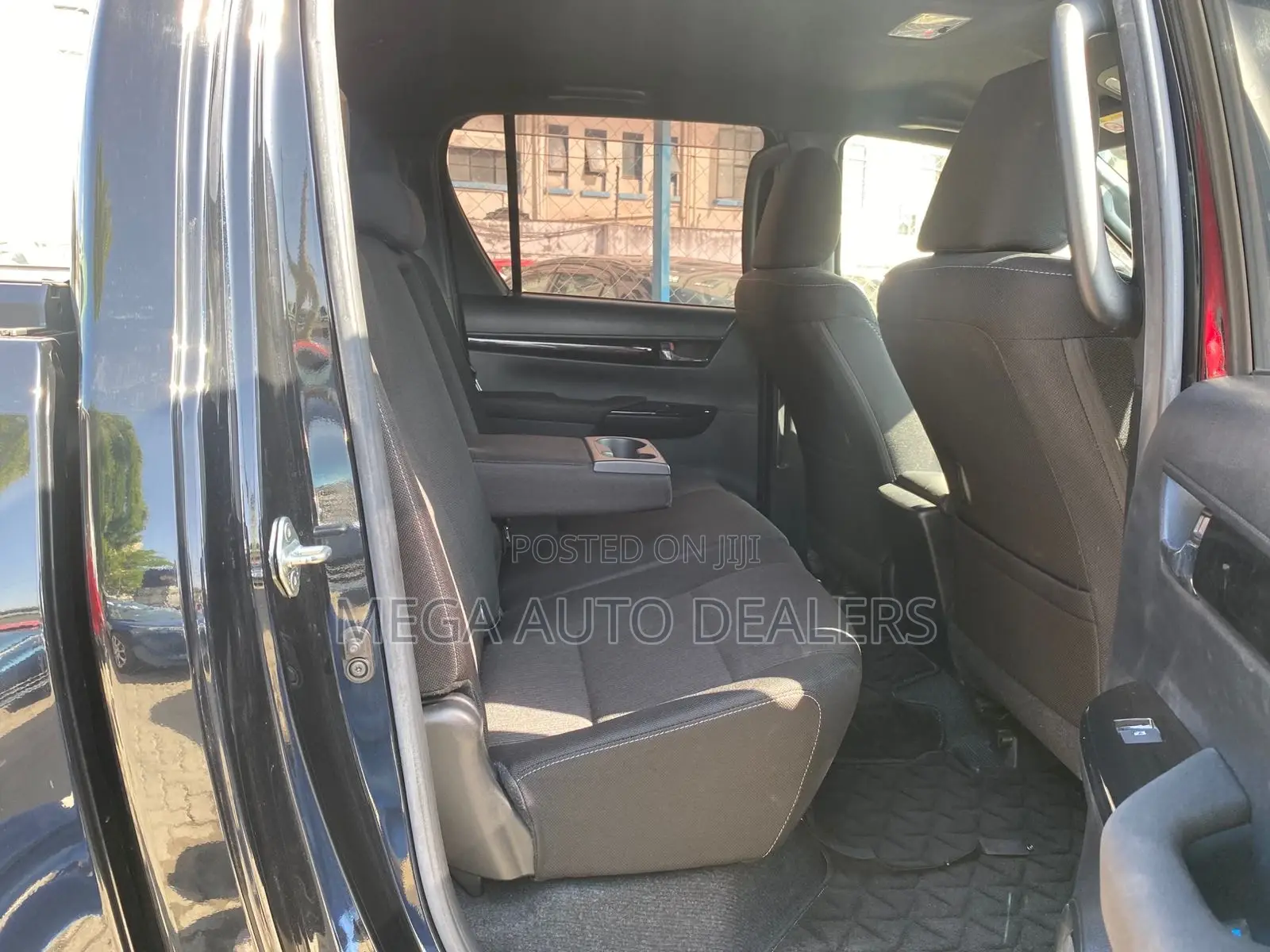 Toyota Hilux 2019 Black