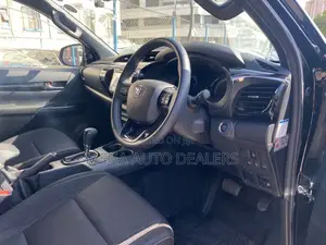 Toyota Hilux 2019 Black