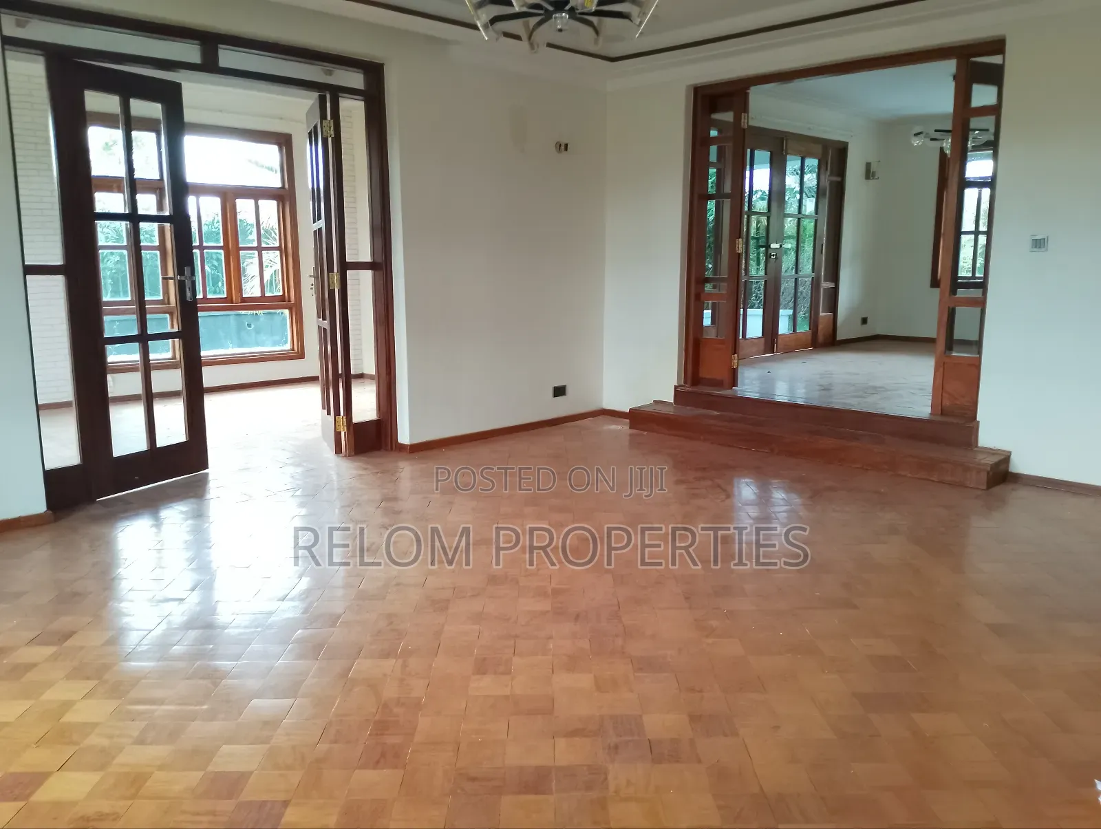 7bdrm Mansion in Karen for rent