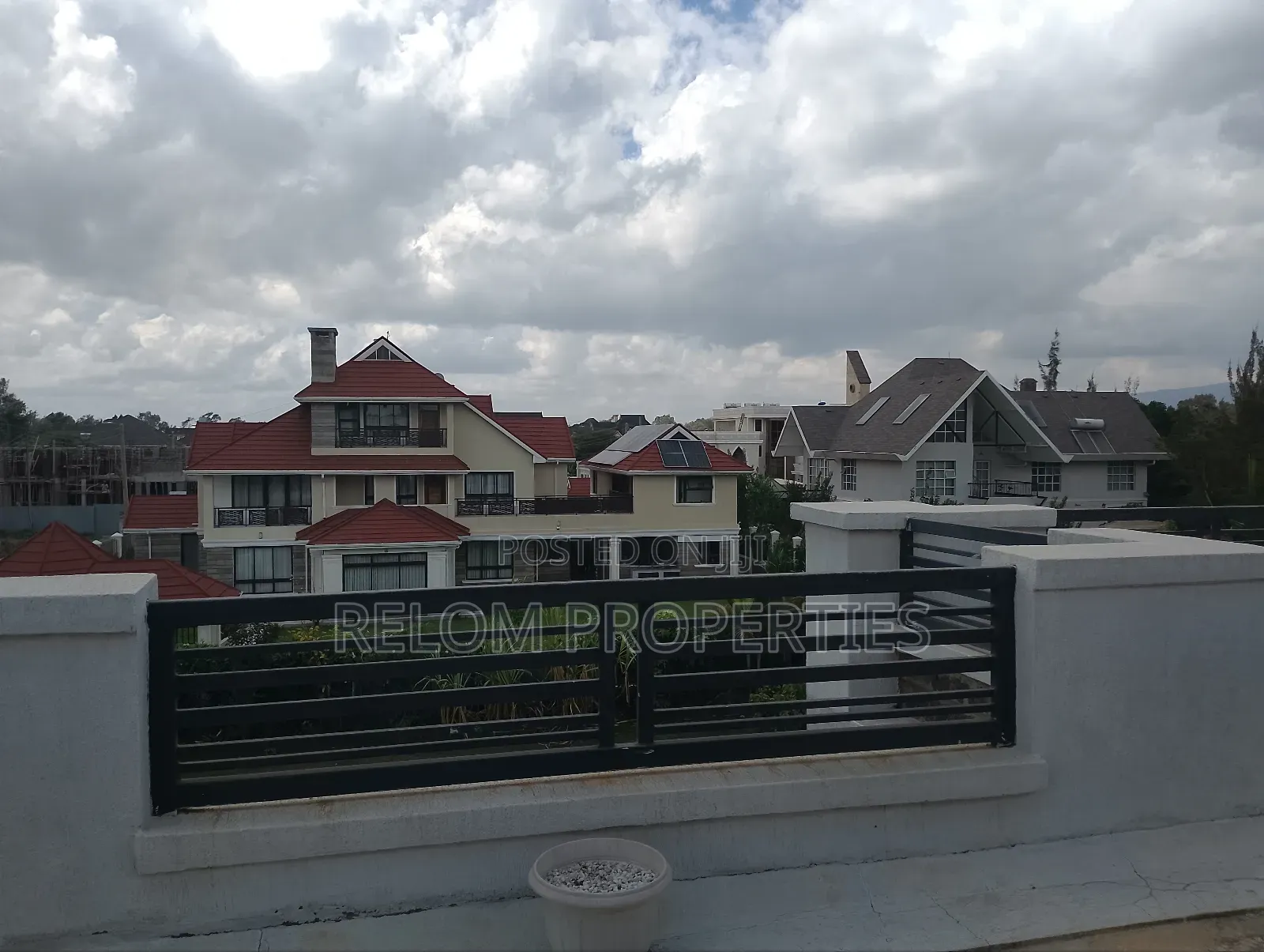 7bdrm Mansion in Karen for rent