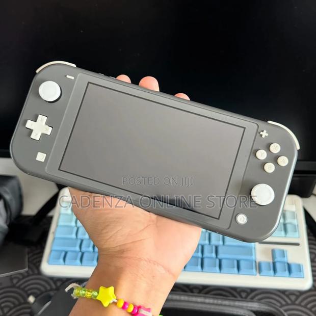 Nintendo Switch Lite Gray - thumbnail 4