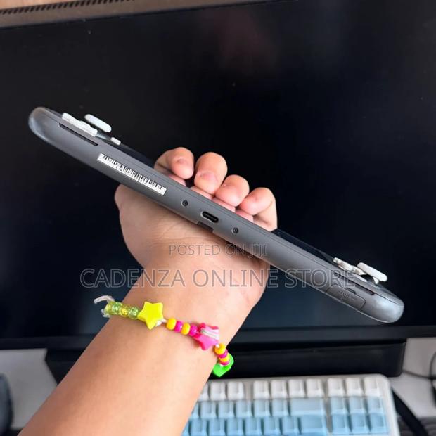 Nintendo Switch Lite Gray - thumbnail 7