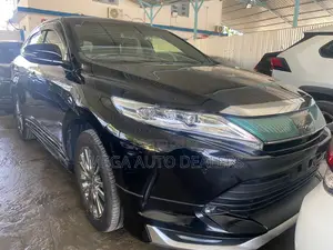 Toyota Harrier 2018 Black