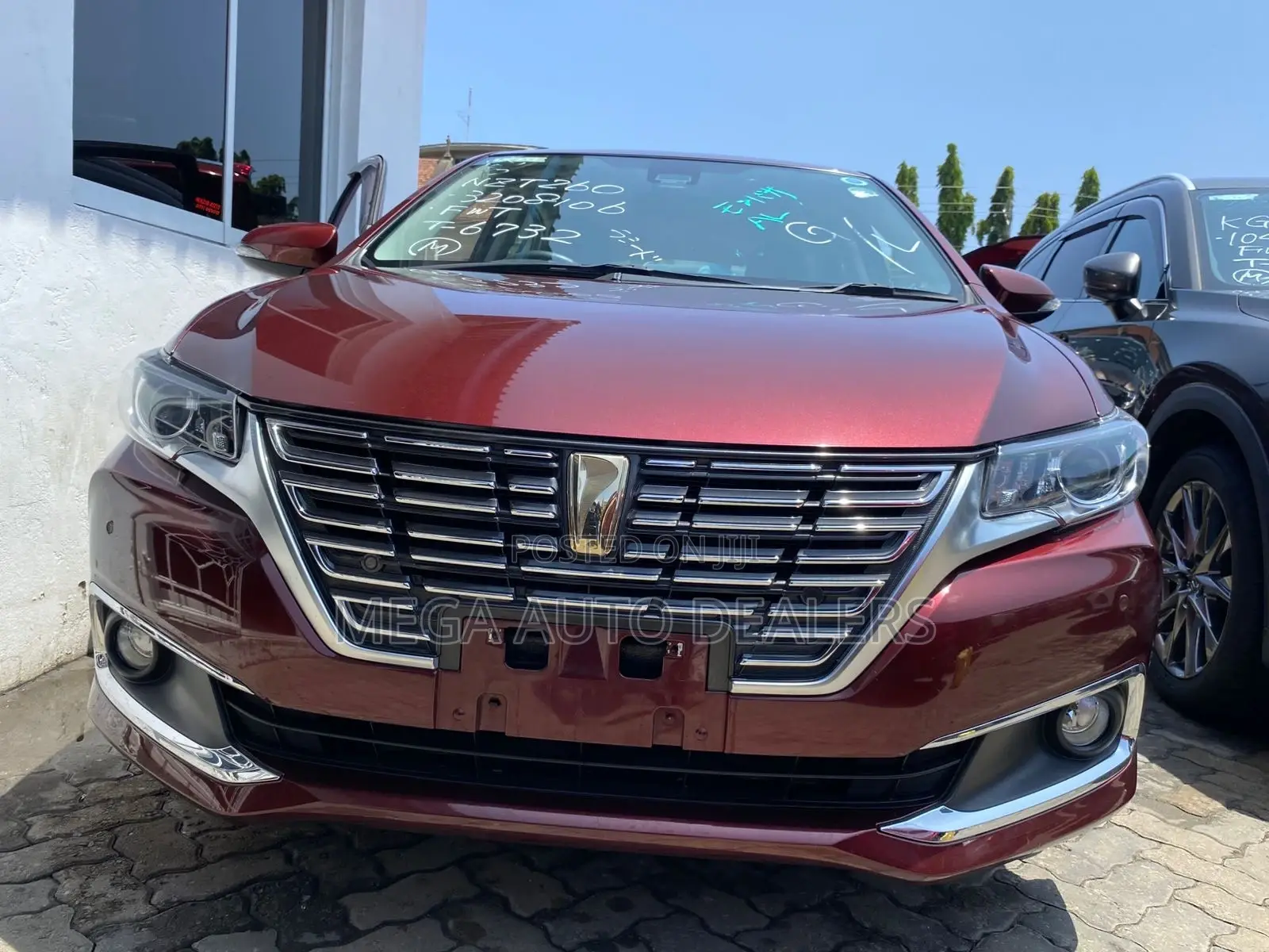 Toyota Premio 2018 Red