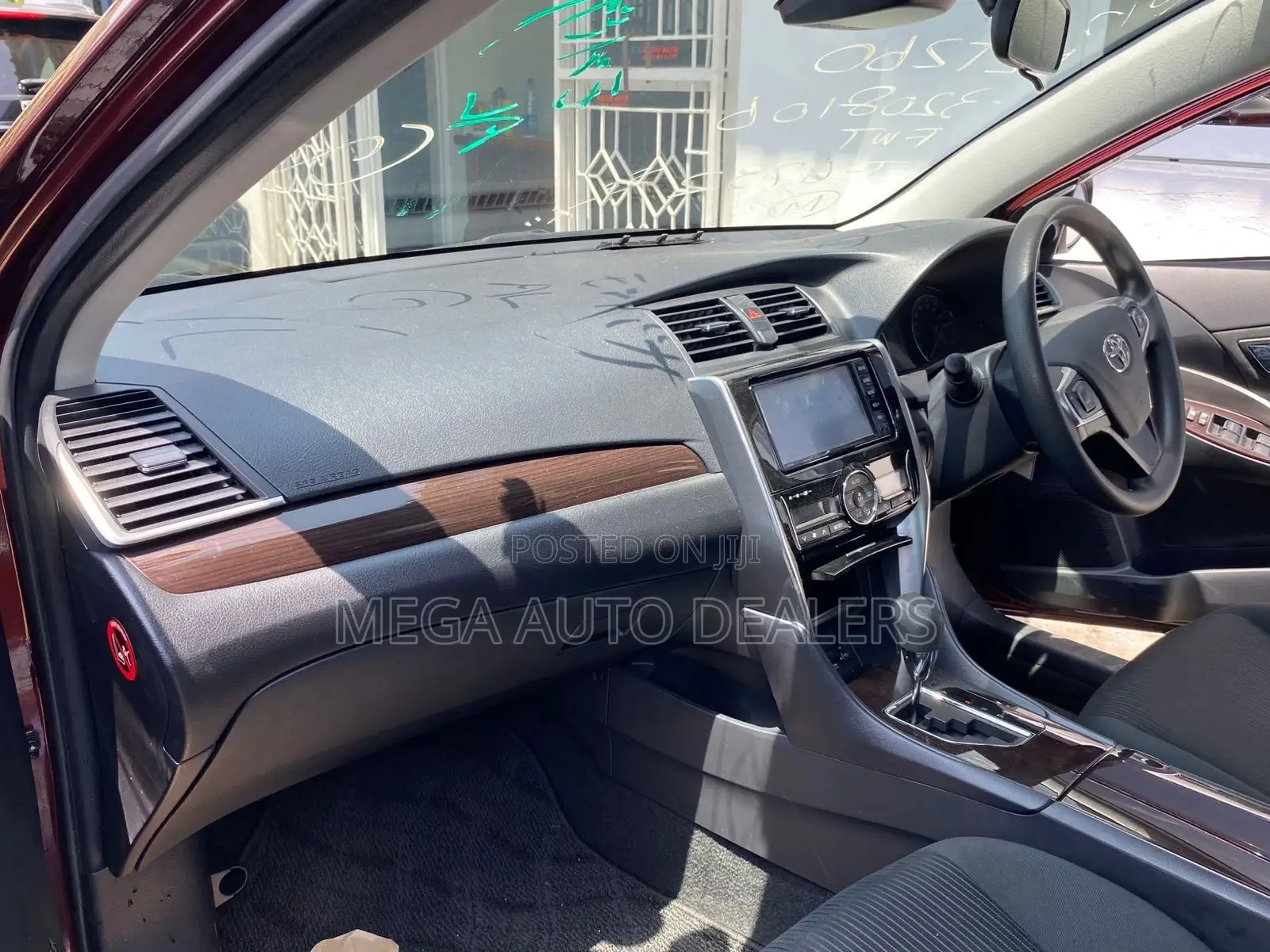 Toyota Premio 2018 Red
