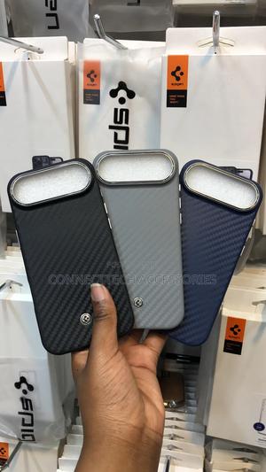 iPhone Air Spigen Enzo Aramid Case - thumbnail 2