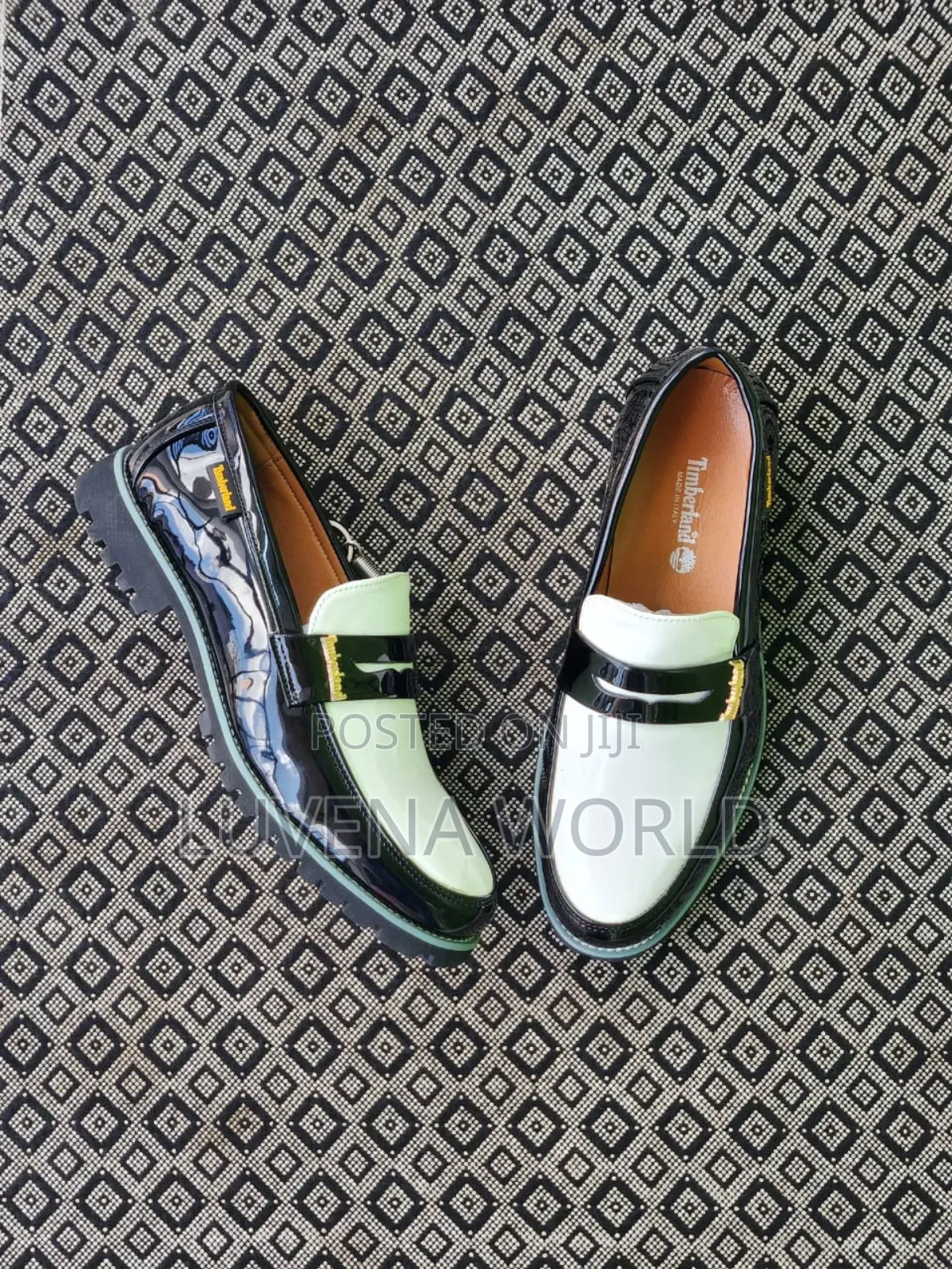 Wetlook Slipons
