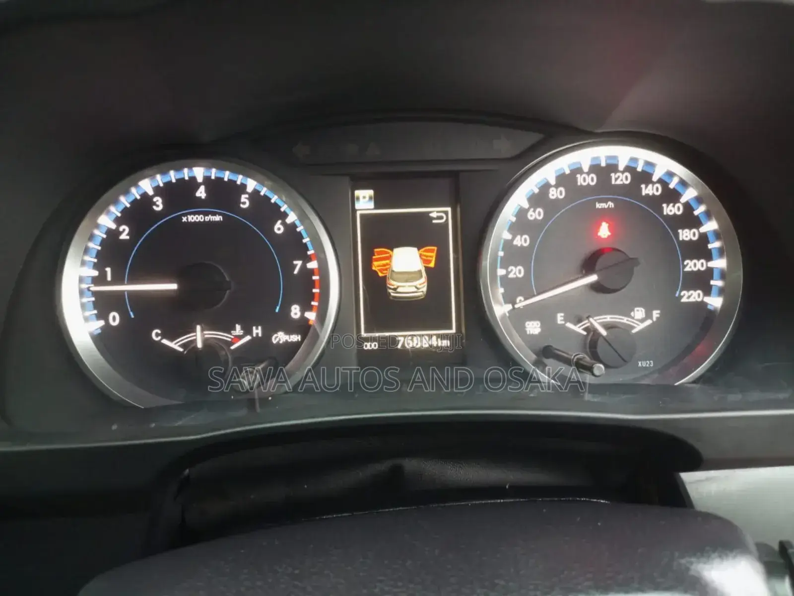 Toyota Kluger 2017 Silver