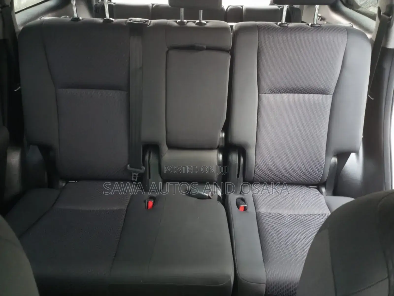 Toyota Kluger 2017 Silver