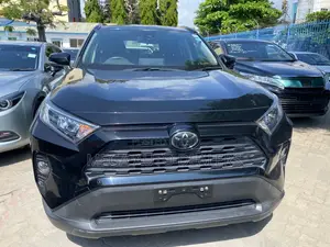 Toyota RAV4 2019 Black