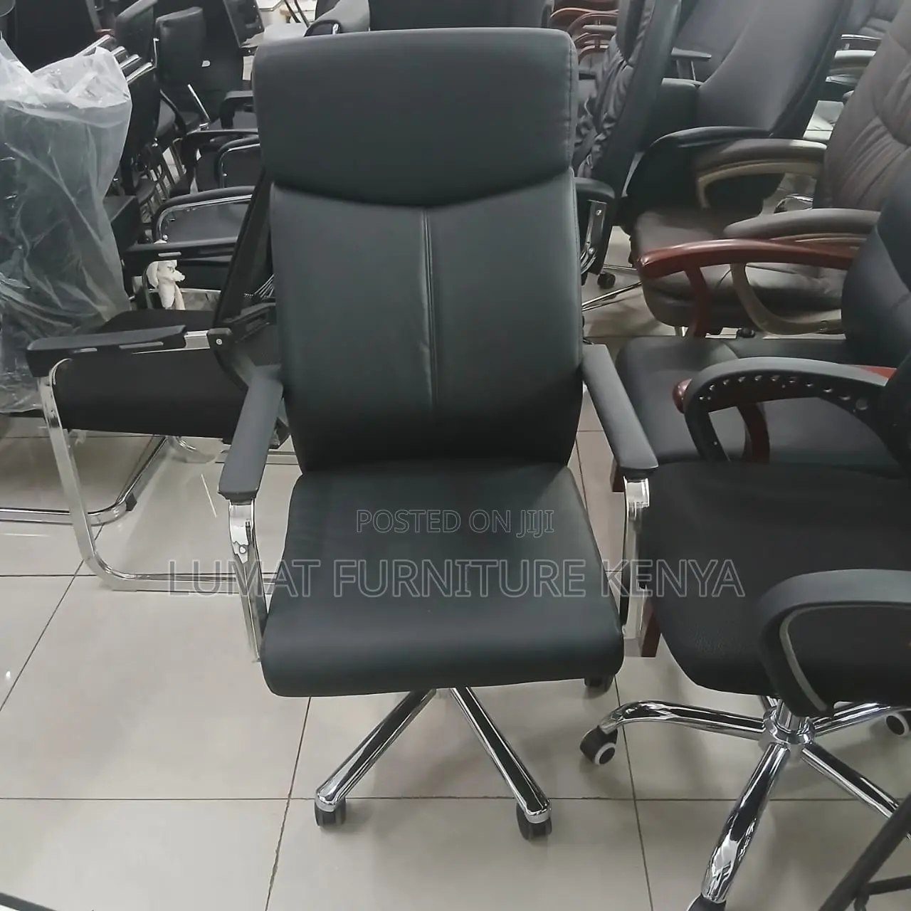 High Back Modern Office Leather Chair