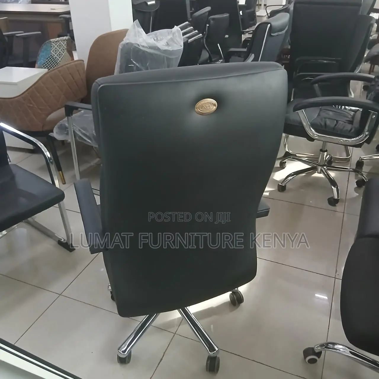 High Back Modern Office Leather Chair