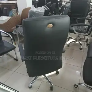 High Back Modern Office Leather Chair
