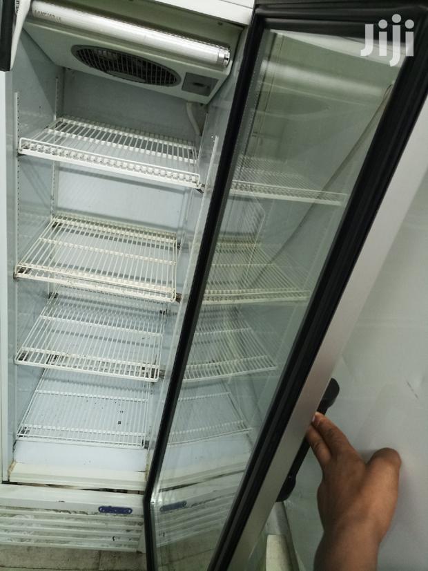 Display Fridge - thumbnail 2